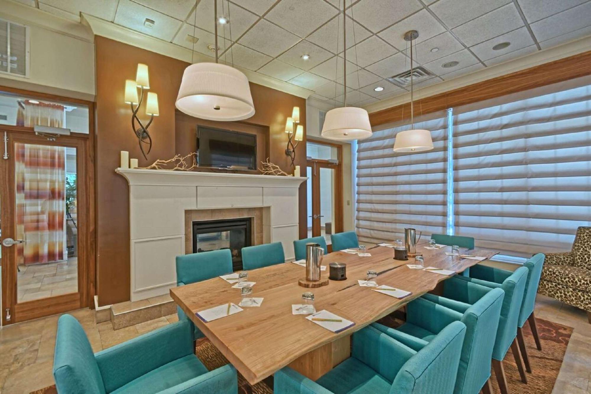 Hilton Garden Inn By Hilton Mount Laurel Buitenkant foto